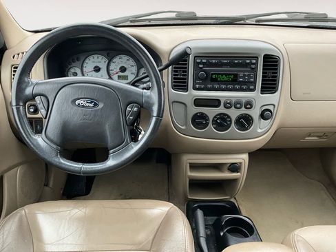 Used 2003 Ford Escape Limited image 11