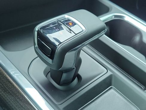 New 2026 Chevrolet Silverado 1500 LT w/ All Star Edition Plus RWD image 17