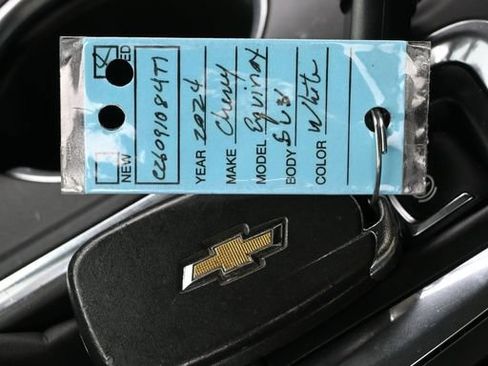 Used 2024 Chevrolet Equinox LS w/ LS Convenience Package FWD image 27