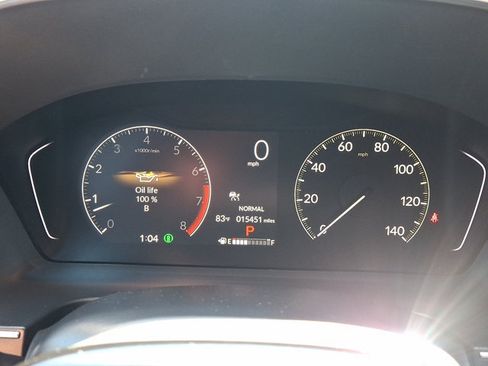 Certified 2025 Honda Pilot Touring image 24