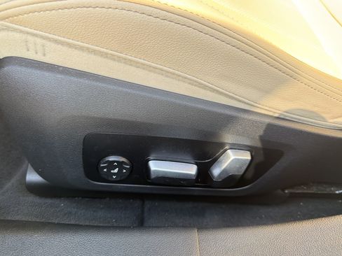 Used 2023 BMW i4 eDrive40 w/ Premium Package RWD image 28