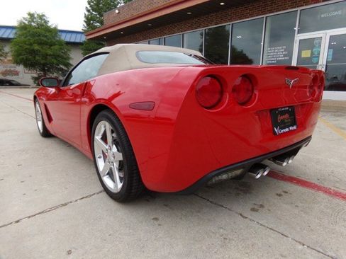 Used 2006 Chevrolet Corvette Convertible w/ Preferred Equipment Group RWD image 7