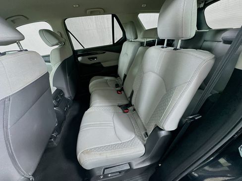 Used 2023 Honda Pilot LX image 21