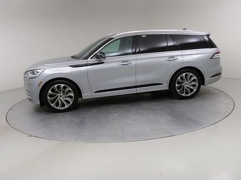 Used 2023 Lincoln Aviator Grand Touring w/ Equipment Group 301A AWD/4WD image 20