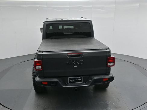 Used 2023 Jeep Gladiator Sport AWD/4WD image 34