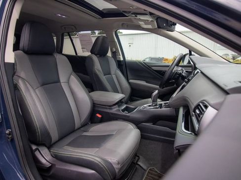 Used 2025 Subaru Outback Onyx Edition AWD/4WD image 22