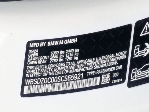 Used 2025 BMW M8 Competition w/ M Carbon Exterior Package AWD/4WD image 24