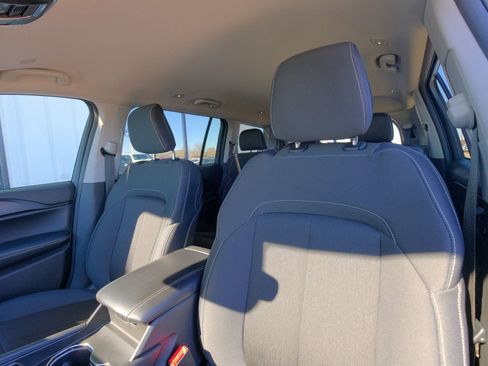 Used 2024 Jeep Grand Cherokee L Laredo image 27