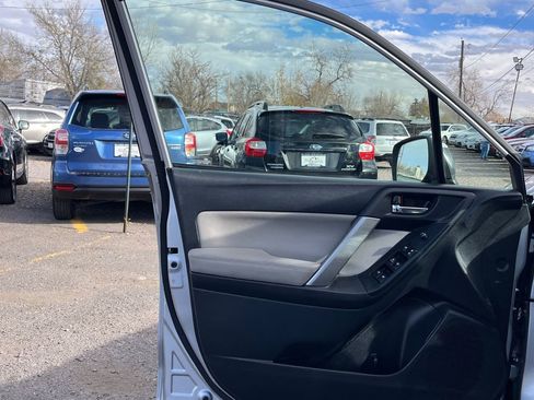 Used 2016 Subaru Forester 2.5i Limited w/ Popular Package #2 image 10