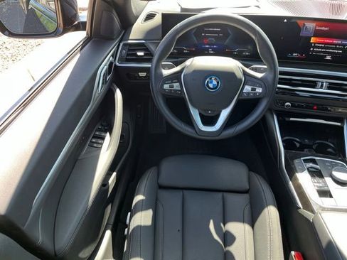 Used 2023 BMW i4 eDrive35 w/ Premium Package RWD image 14