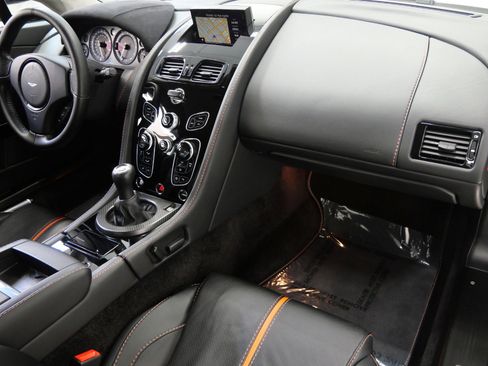 Used 2016 Aston Martin V8 Vantage GT RWD image 14