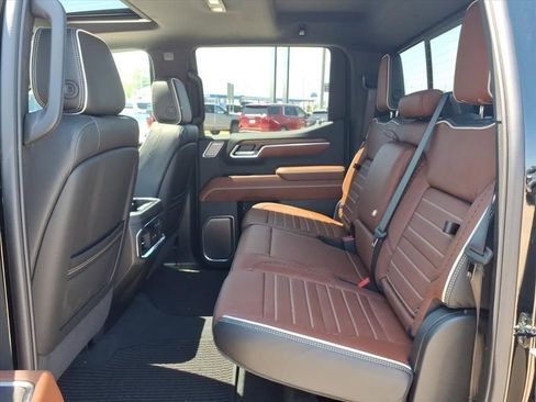New 2026 GMC Sierra 1500 Denali Ultimate AWD/4WD image 15