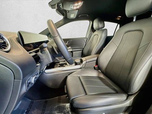 Used 2023 Mercedes-Benz GLA 250 4MATIC image 19