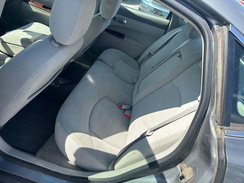Used 2009 Buick LaCrosse CX FWD image 13