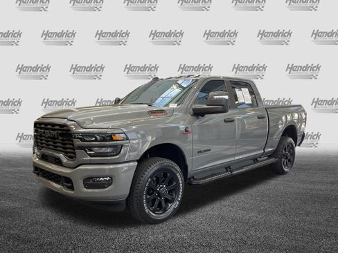 Used 2026 RAM 2500 Big Horn AWD/4WD image 7