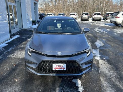 New 2026 Toyota Corolla SE image 3