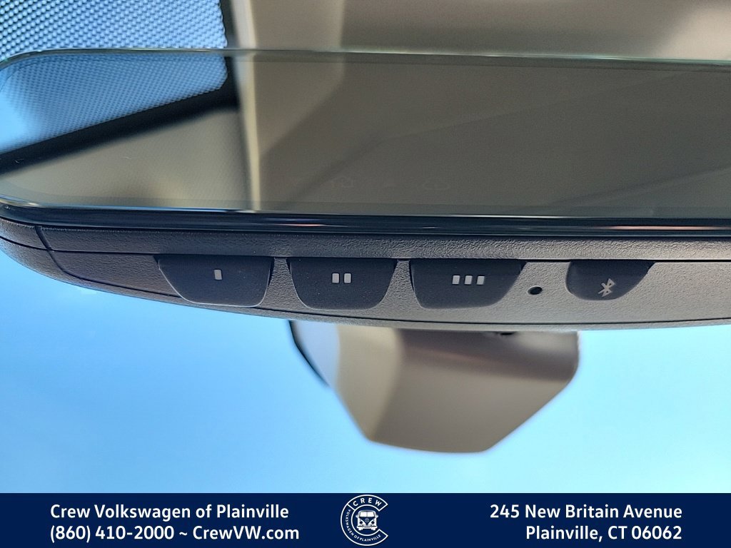 Certified 2024 Volkswagen Jetta SEL FWD image 11