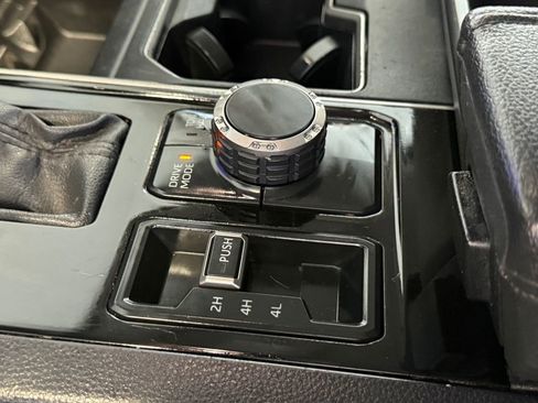 Used 2023 Toyota Tundra SR5 AWD/4WD image 25