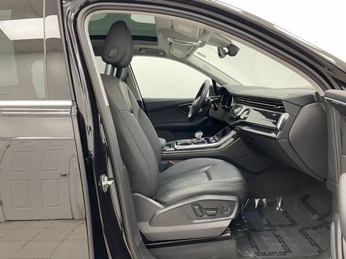 Used 2020 Audi Q7 3.0T Premium Plus w/ Premium Plus Package AWD/4WD image 16