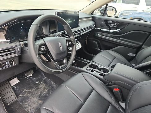 New 2026 Lincoln Corsair Reserve image 13