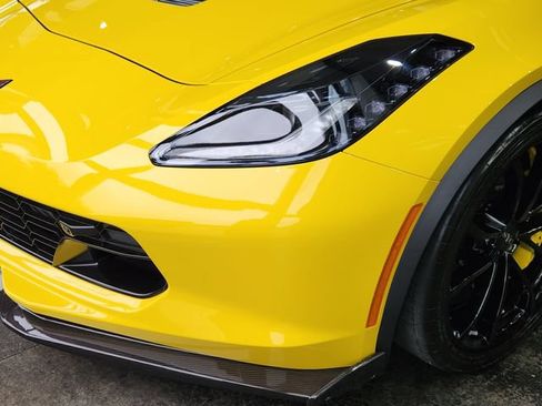 Used 2017 Chevrolet Corvette Grand Sport RWD image 18