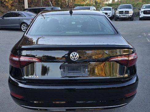 Used 2021 Volkswagen Jetta S w/ Driver Assistance Package FWD image 7