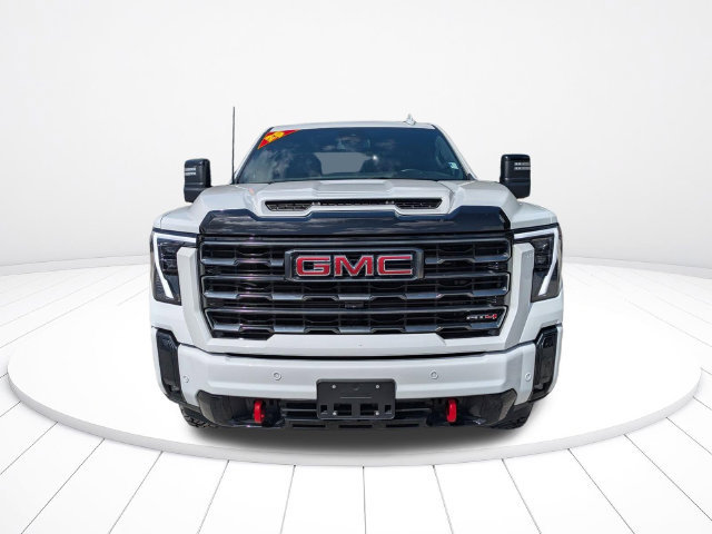 Used 2025 GMC Sierra 2500 AT4 AWD/4WD image 9