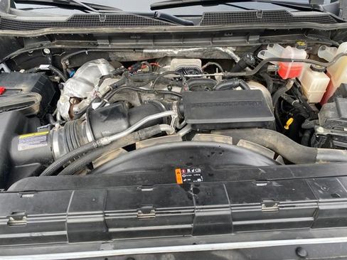 Certified 2025 Chevrolet Silverado 2500 LT w/ Convenience Package image 21