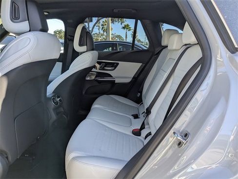 New 2026 Mercedes-Benz GLC 300 image 15