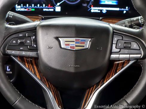 Used 2022 Cadillac Escalade ESV Premium Luxury AWD/4WD image 20