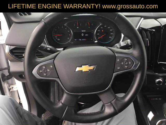 Used 2024 Chevrolet Traverse LT w/ Rear Camera Mirror Package AWD/4WD image 18