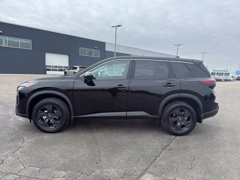 New 2026 Nissan Rogue SV image 6