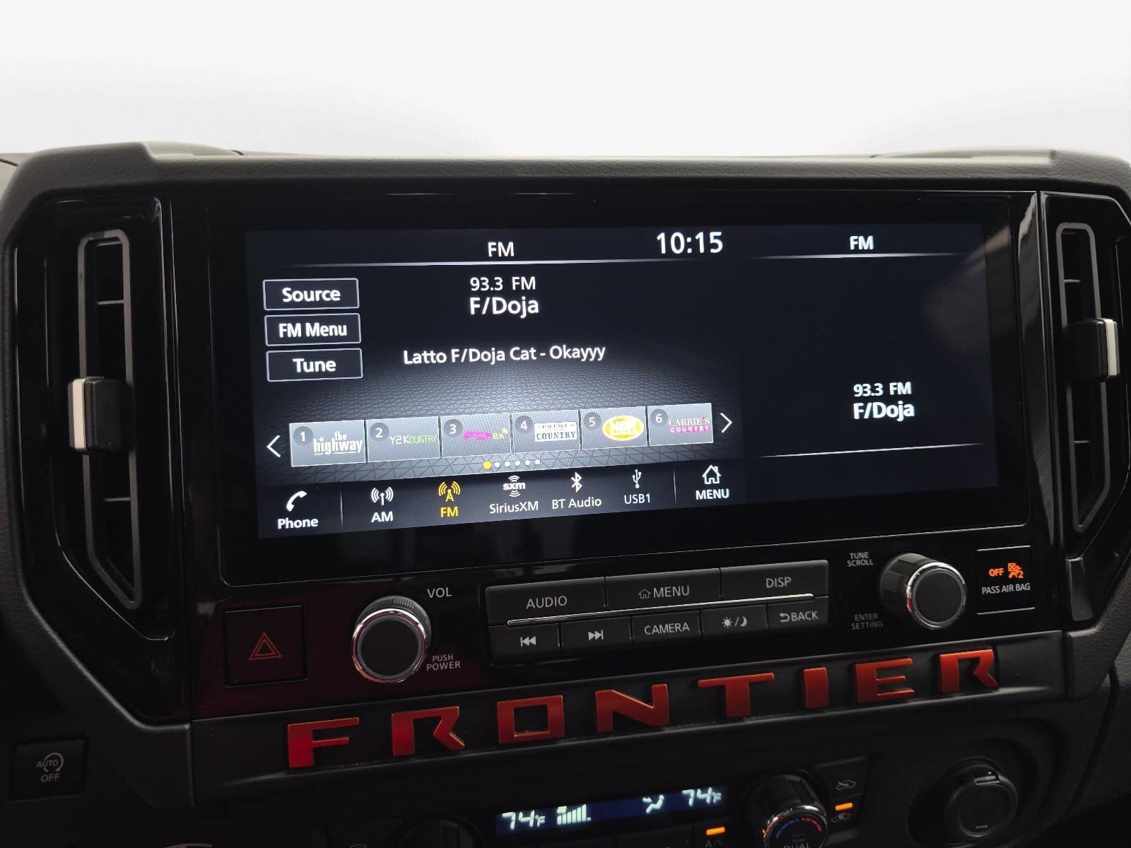 Used 2025 Nissan Frontier PRO-4X AWD/4WD image 19