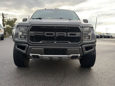 Used 2018 Ford F150 Raptor w/ Equipment Group 802A Luxury image 4