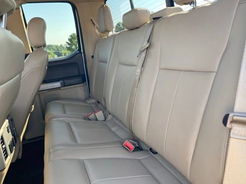 Used 2018 Ford F150 Lariat RWD image 29