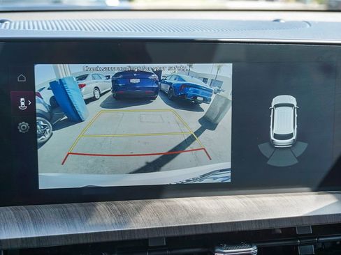 Certified 2024 Kia Telluride EX w/ EX Captain's Chair Package FWD image 24