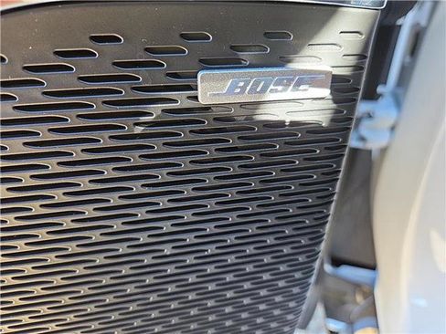 New 2026 Chevrolet Traverse RS image 13