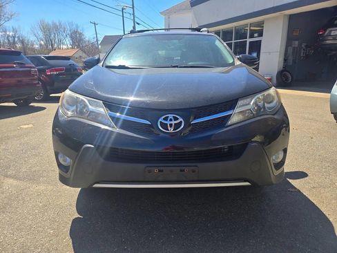 Used 2013 Toyota RAV4 XLE AWD/4WD image 15