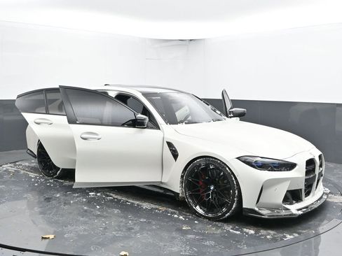 Used 2022 BMW M3 Competition w/ M Carbon Exterior Package image 40