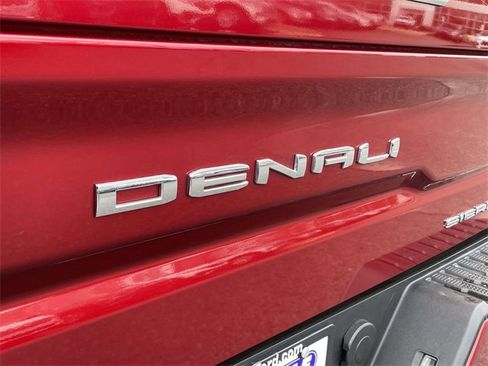 Used 2024 GMC Sierra 1500 Denali w/ Denali Reserve Package image 10