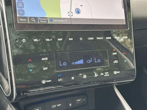 Certified 2024 Hyundai Tucson Limited AWD/4WD image 26