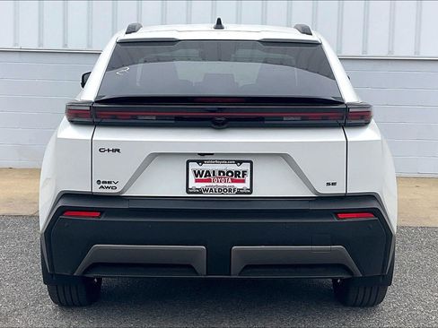 New 2026 Toyota C-HR AWD/4WD image 5