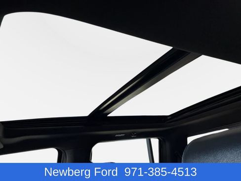 Used 2025 Ford F150 Lariat AWD/4WD image 30