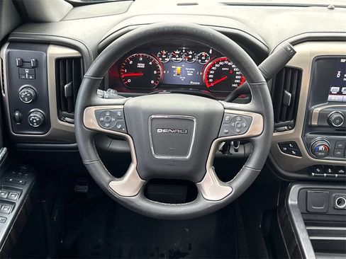 Used 2016 GMC Sierra 1500 Denali w/ Denali Ultimate Package image 24
