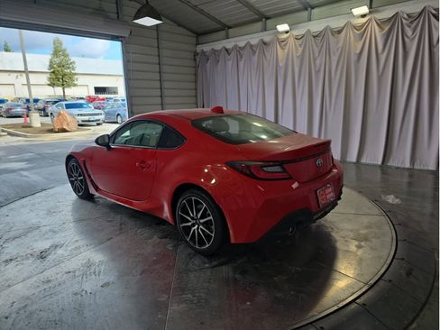 Used 2026 Toyota GR86 w/ ALL Weather Mat Package (TMS) image 8