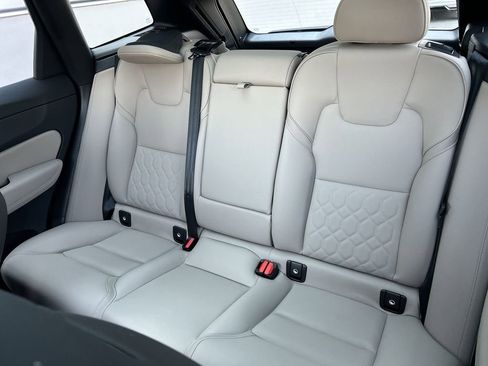 New 2026 Volvo XC60 B5 Plus w/ Climate Package image 23