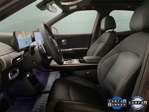 Used 2024 Genesis GV60 RWD image 16