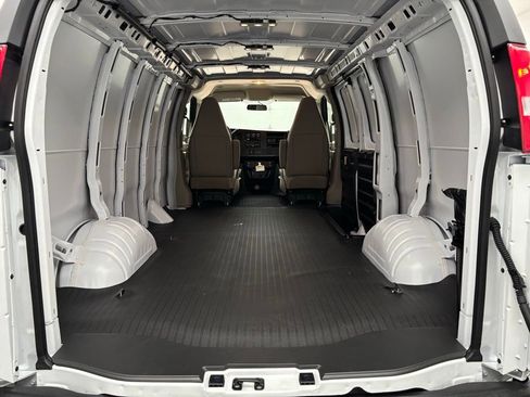 New 2025 GMC Savana 2500 w/ Driver Convenience Package image 8