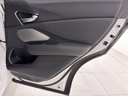 Certified 2025 Acura RDX SH-AWD w/ Advance Package image 21