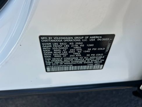 Used 2023 Volkswagen Atlas SE w/ Panoramic Sunroof Package FWD image 25